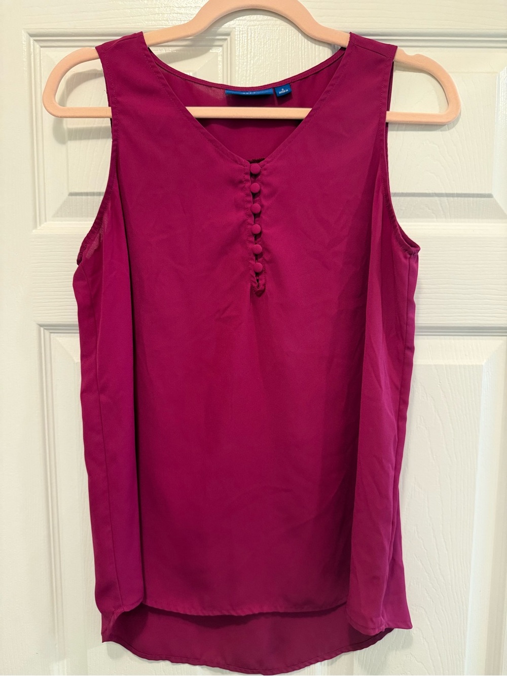 Sleeveless Button-Front Shell Top - Magenta